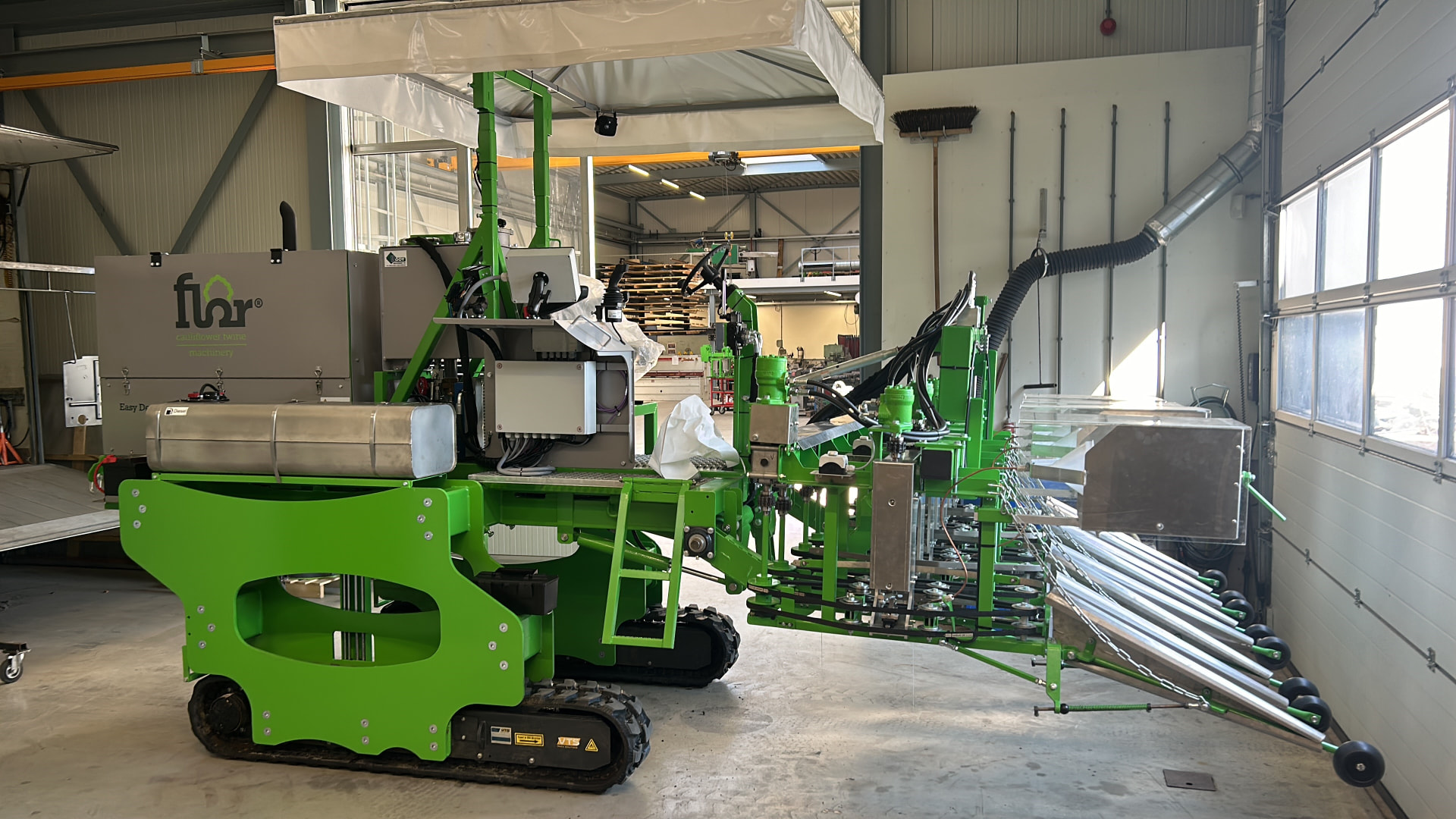Flormachinery in the workshop